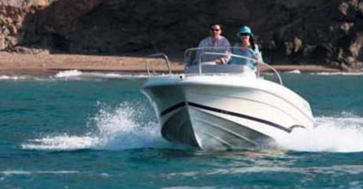Chartern Sie motorboot in Port of Ciutadella - Cap Camarat 5.1