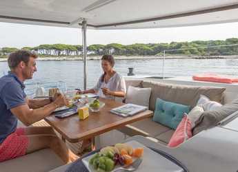 Rent a sailboat in Nanny Cay - 2018 Fountaine-Pajot Helia 44 EVO