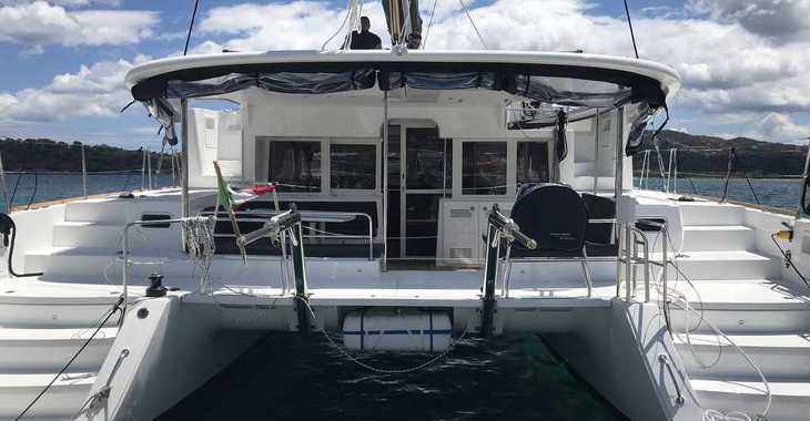 Rent a catamaran in Marina di Portisco - Lagoon 450F
