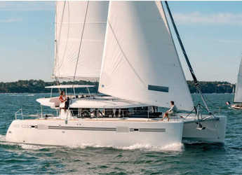 Rent a catamaran in Yacht Haven Marina - Lagoon 450 S