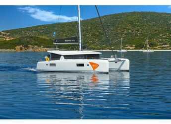 Rent a catamaran in Preveza Marina - Lagoon 42