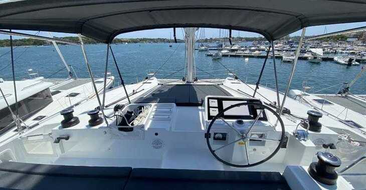 Rent a catamaran in Portocolom - Lagoon 450 F - 4 + 2 cab.