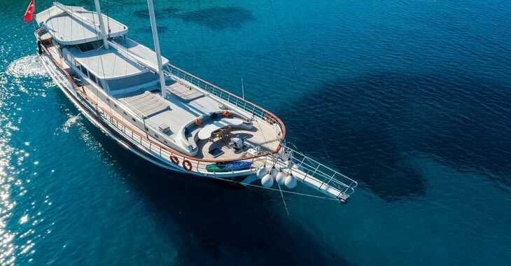 Rent a schooner in Bodrum Marina - Gulet Vista Mare (Luxury)