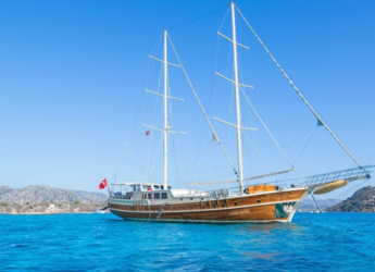 Rent a schooner in Bozburun - Gulet Junior Orcun (Luxury)