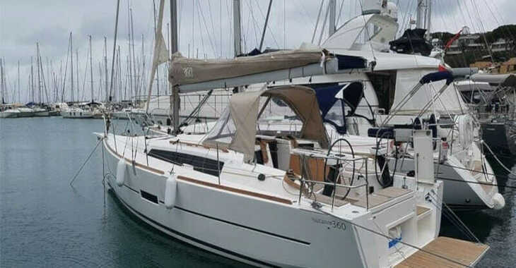 Chartern Sie segelboot in Club Naútico de Sant Antoni de Pormany - Dufour 360 Grand Large