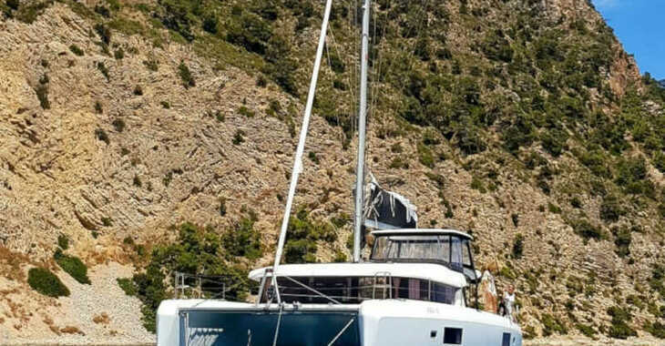 Alquilar catamarán en Port of Santa Eulària  - Lagoon 42