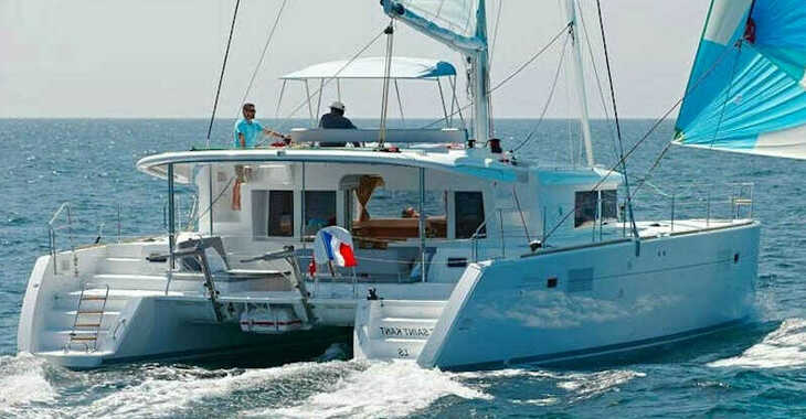 Louer catamaran à Club Naútico de Sant Antoni de Pormany - Lagoon 450 Sport owners version ( 3 cabins + 3 wc)