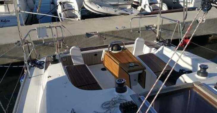 Rent a sailboat in ACI Jezera - Bavaria Cruiser 34