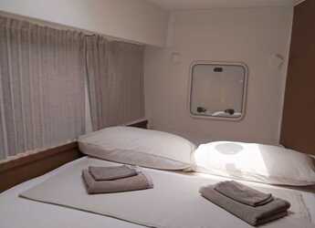 Alquilar catamarán en Porto Capo d'Orlando Marina - Lagoon 42