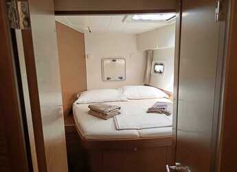 Alquilar catamarán en Porto Capo d'Orlando Marina - Lagoon 42