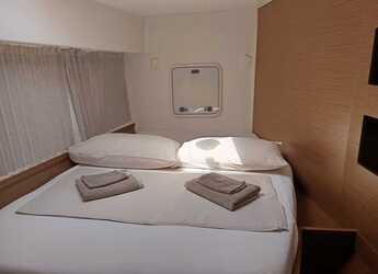 Alquilar catamarán en Porto Capo d'Orlando Marina - Lagoon 42