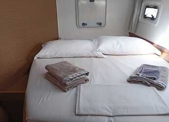 Alquilar catamarán en Porto Capo d'Orlando Marina - Lagoon 42