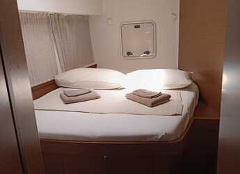 Alquilar catamarán en Porto Capo d'Orlando Marina - Lagoon 42