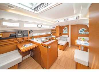 Rent a sailboat in Kos Marina - Sun Odyssey 410