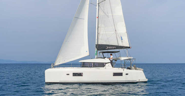 Rent a catamaran in Kos Marina - Lagoon 42 A/C & GEN.