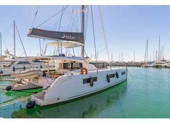 Rent a catamaran in Lavrion Marina - Lagoon 46 A/C & GEN & WM