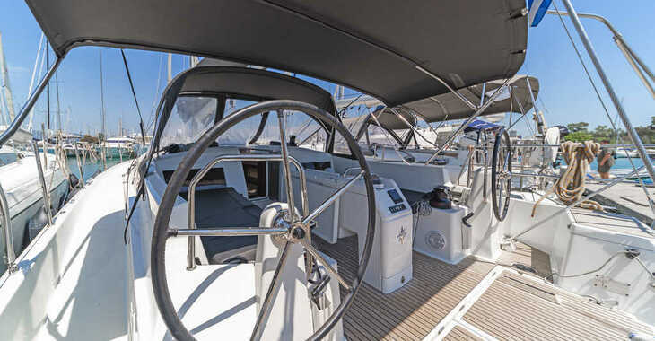 Chartern Sie segelboot in Marina Gouvia - Sun Odyssey 490