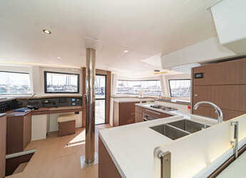 Alquilar catamarán en Marina Gouvia - Bali 4.8 A/C & GEN & WM