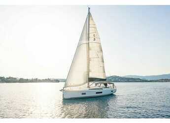 Chartern Sie segelboot in Marina Gouvia - Oceanis 51.1 (5+1 cab) A/C & GEN