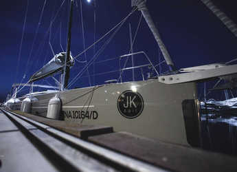 Rent a sailboat in Marina di Stabia - Bavaria Cruiser 57 (A/C, Generator, Watermaker)