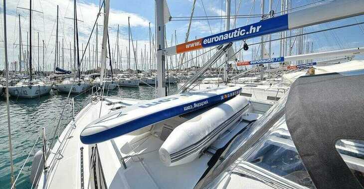 Rent a sailboat in Marina Kornati - Oceanis 41.1