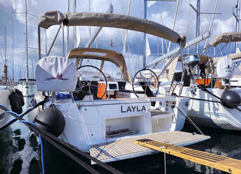 Rent a sailboat in Marina Frapa - Dufour 360 Grand Large
