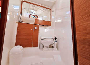 Rent a sailboat in Marina Frapa - Dufour 430 Grand Large