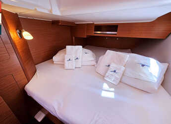 Chartern Sie segelboot in Marina Frapa - Dufour 390 Grand Large