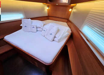 Chartern Sie segelboot in Marina Frapa - Dufour 430 Grand Large