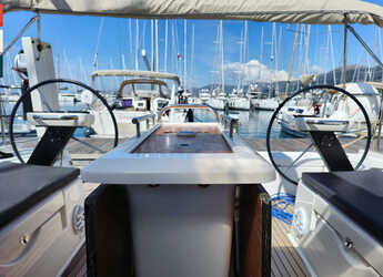 Chartern Sie segelboot in Marina Frapa - Dufour 430 Grand Large