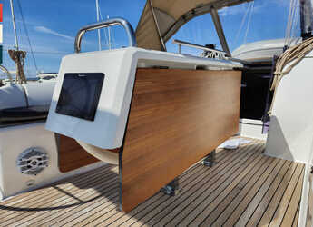 Chartern Sie segelboot in Marina Frapa - Dufour 430 Grand Large