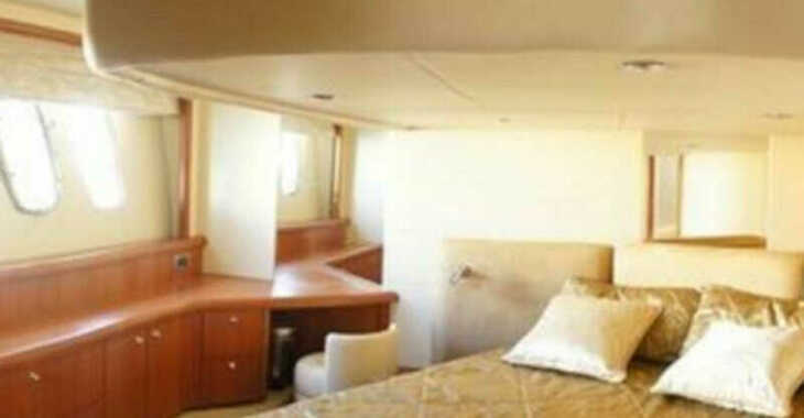 Chartern Sie yacht in Marina Kremik - Manhattan 50