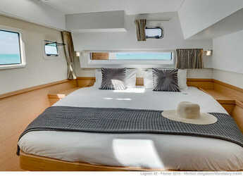 Alquilar catamarán en Marina Zeas - Sunsail Lagoon 424 (Classic)