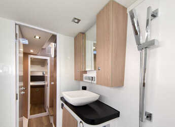 Noleggiare catamaran in Marina Tankerkomerc - Aventura 34