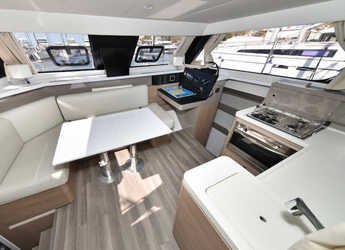 Noleggiare catamaran in Marina Tankerkomerc - Aventura 34