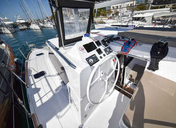 Noleggiare catamaran in Marina Tankerkomerc - Aventura 34