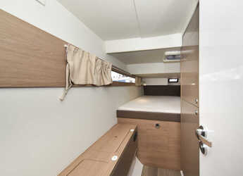 Noleggiare catamaran in Marina Tankerkomerc - Aventura 34