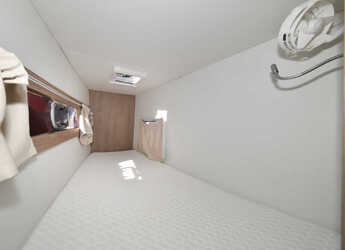 Noleggiare catamaran in Marina Tankerkomerc - Aventura 34