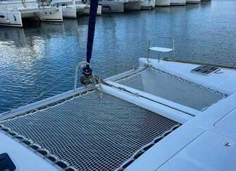 Rent a catamaran in Marina Le Marin - Lagoon 380