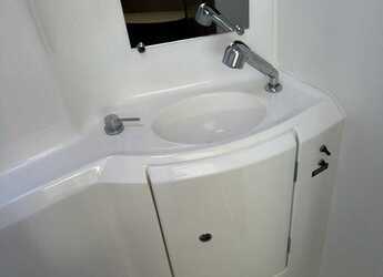 Rent a catamaran in Marina Le Marin - Lagoon 380