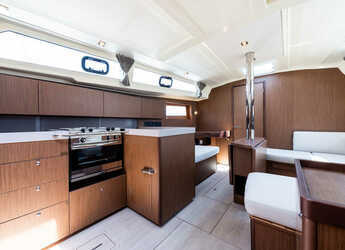 Rent a sailboat in Nidri Marine - Oceanis 41.1