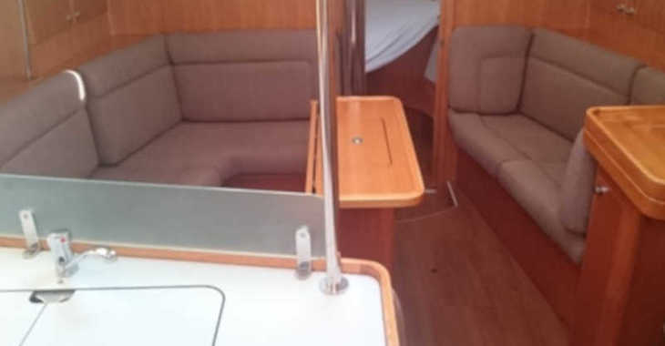 Rent a sailboat in Marina Kremik - Elan 384 Impression
