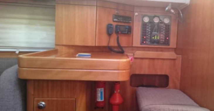 Rent a sailboat in Kremik Marina - Elan 384 Impression