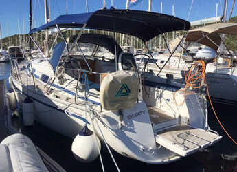 Rent a sailboat in Kremik Marina - Bavaria 34 Cruiser