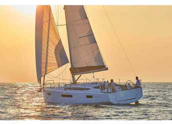 Rent a sailboat in Orhaniye marina - Sun Odyssey 410
