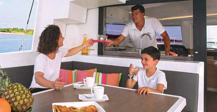 Louer catamaran à Orhaniye marina - Bali 4.5