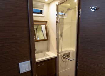 Rent a catamaran in Porto Capo d'Orlando Marina - Lagoon 52F