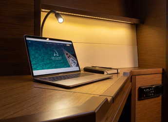 Rent a catamaran in Porto Capo d'Orlando Marina - Lagoon 52F