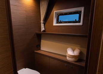 Rent a catamaran in Porto Capo d'Orlando Marina - Lagoon 52F