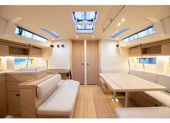 Rent a sailboat in Porto Capo d'Orlando Marina - Oceanis 51.1 (4 cab)